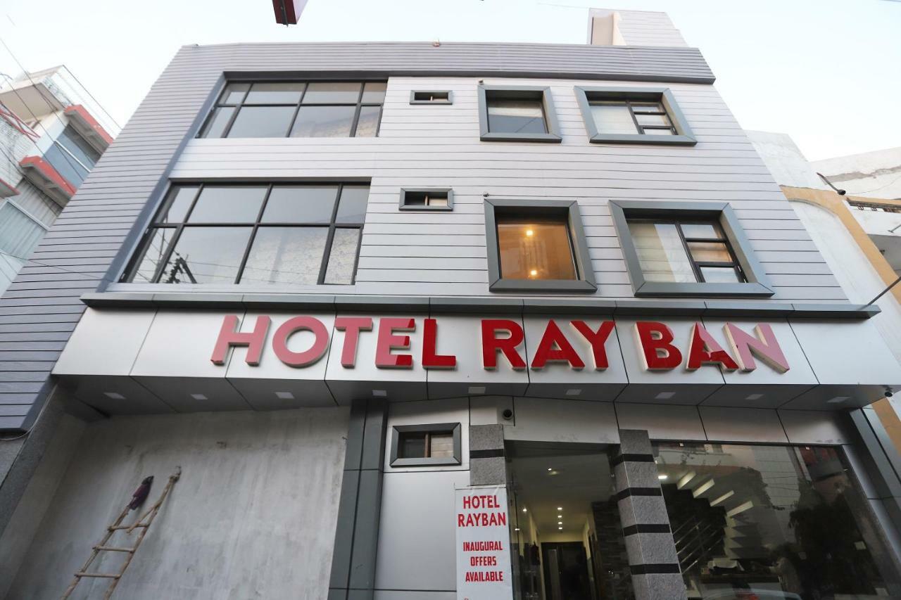 Oyo 39595 Hotel Ray Ban Kankhal Exterior photo